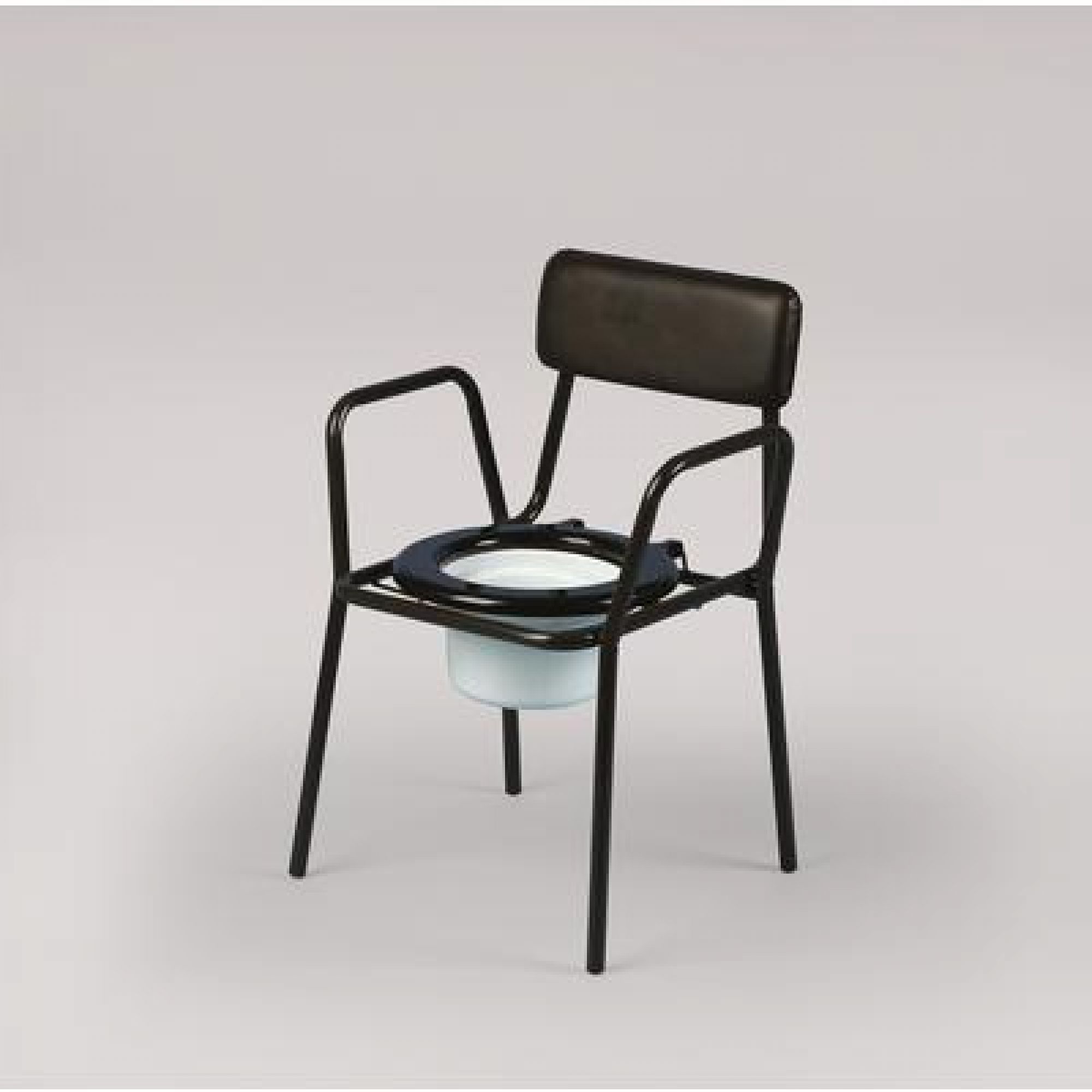 Stackable Commode with arms (Calder)